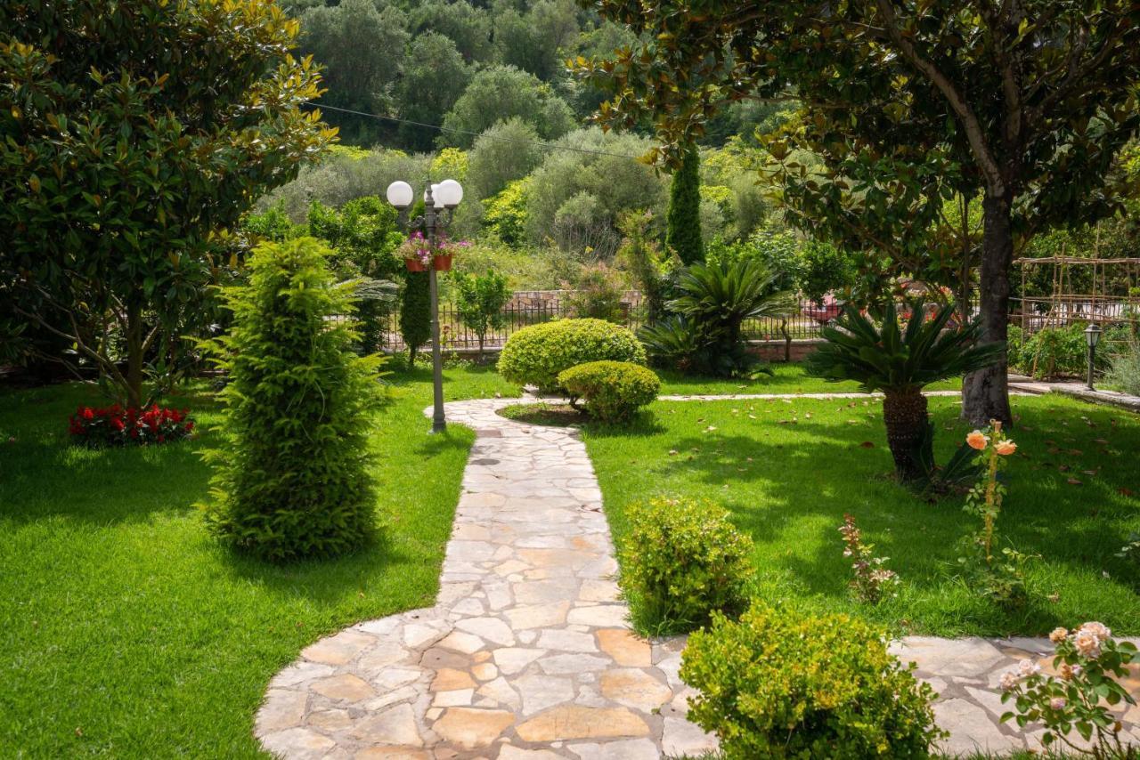 Villa Haroula Parga Exterior photo